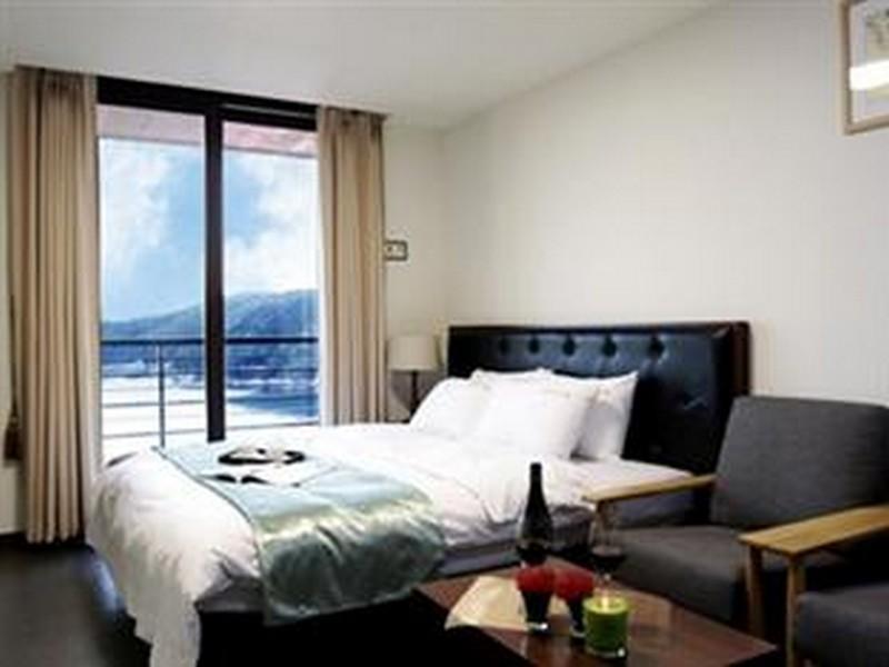 Radiance Tourist Hotel Geoje Eksteriør billede